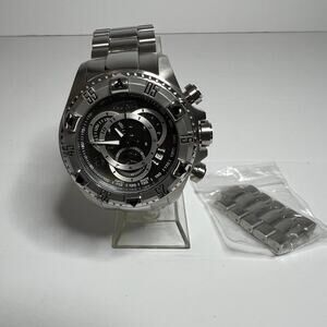 Invicta Mens Reserve Excursion Model 5524 Stainless Steel Quartz Watch